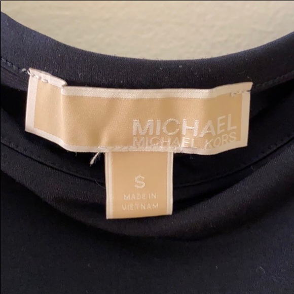 Michael Kors chain cold shoulder top - Picture 6 of 12